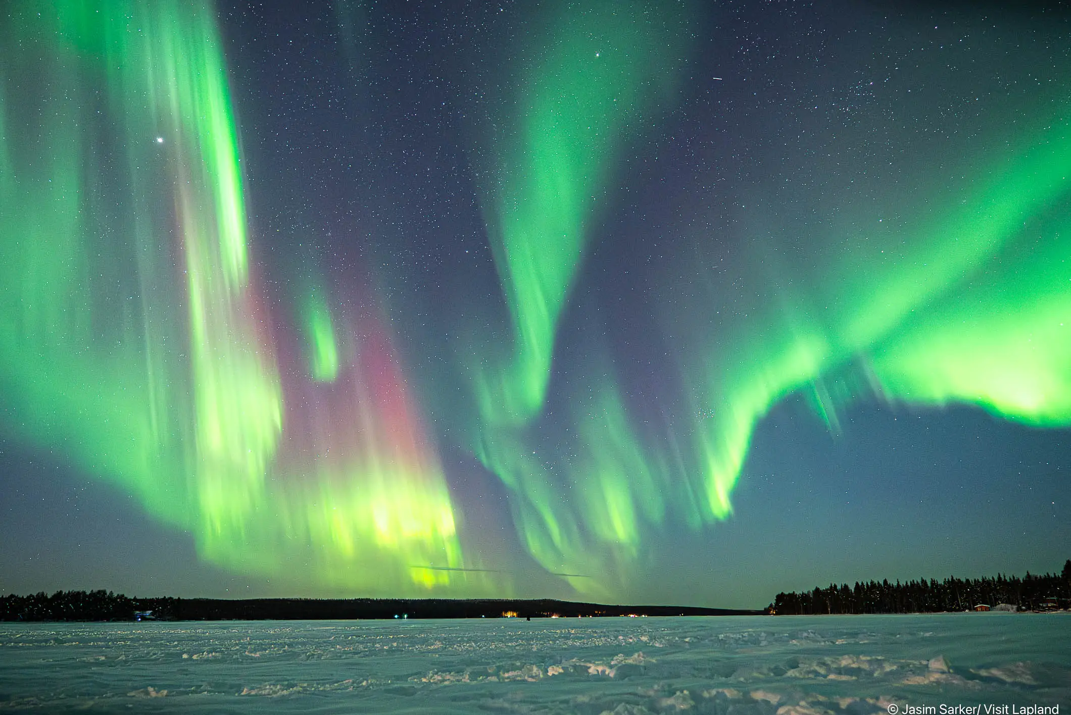 High-End Gateway in Lapland: Levin Iglut And Levi Foxfires